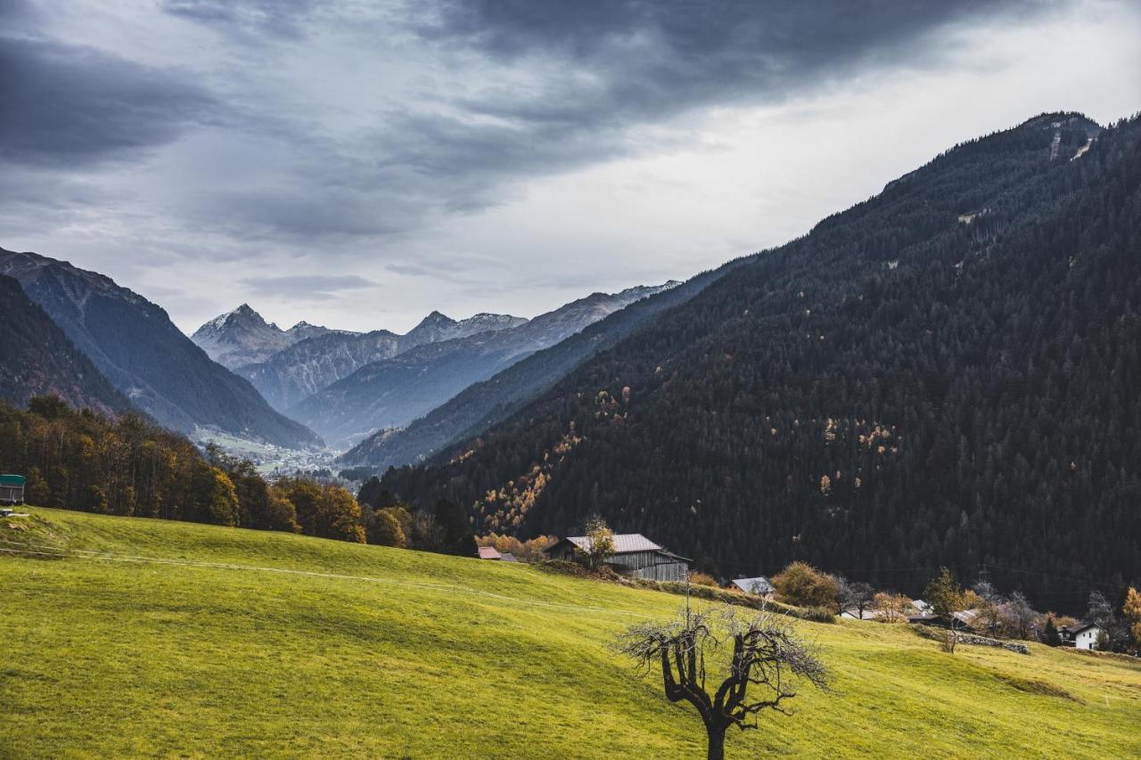 Tante Anna - Retreats Mit Weitblick Aparthotel Sankt Gallenkirch Luaran gambar