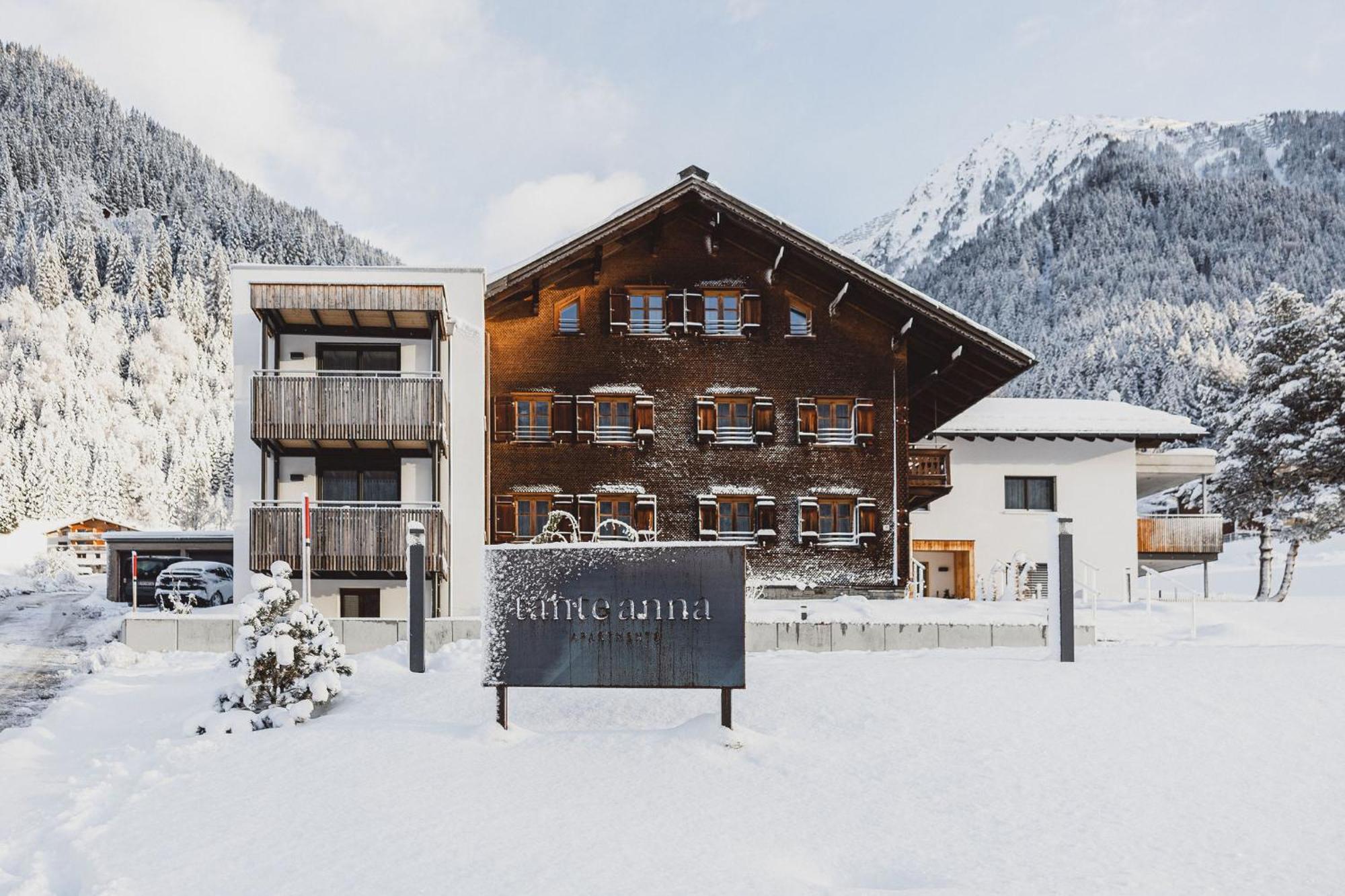 Tante Anna - Retreats Mit Weitblick Aparthotel Sankt Gallenkirch Luaran gambar